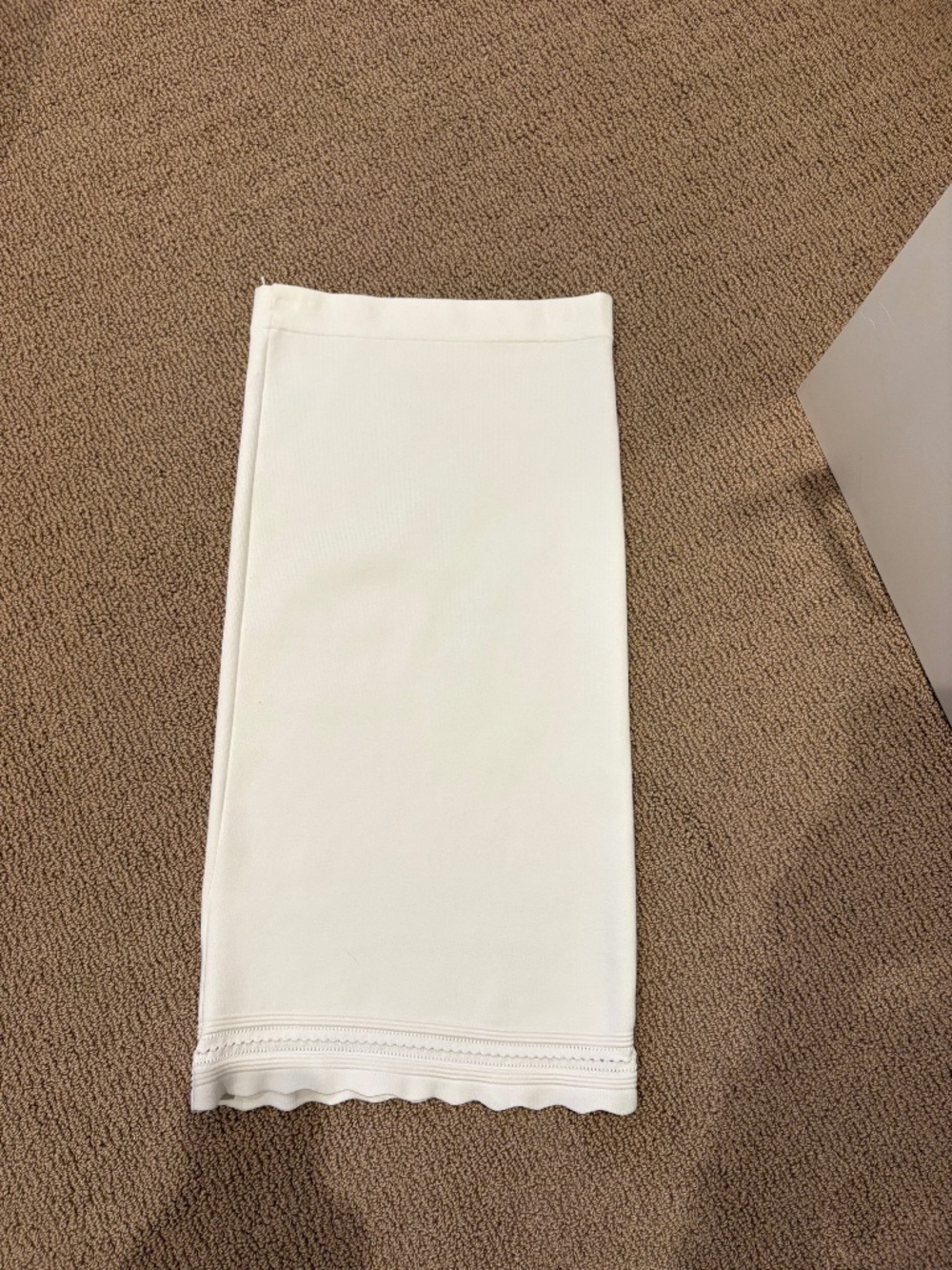 Babaton White Midi Skirt M
